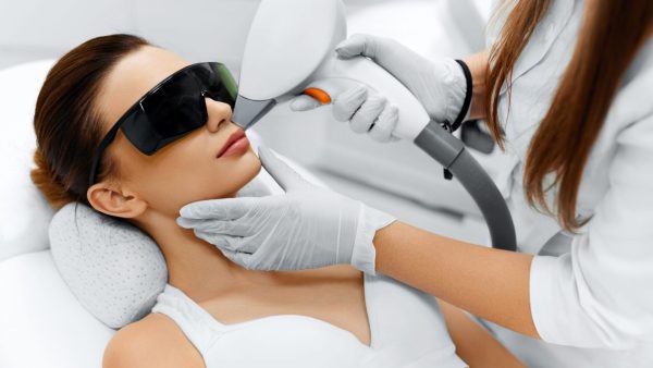 Laserepilation für das Gesicht bei LuxFit medical